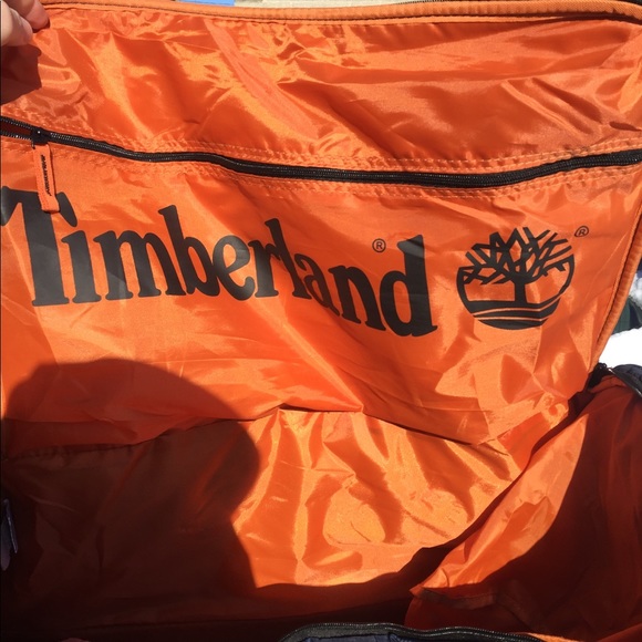 Timberland Duffle Bag On Wheels - Picture 4 of 8